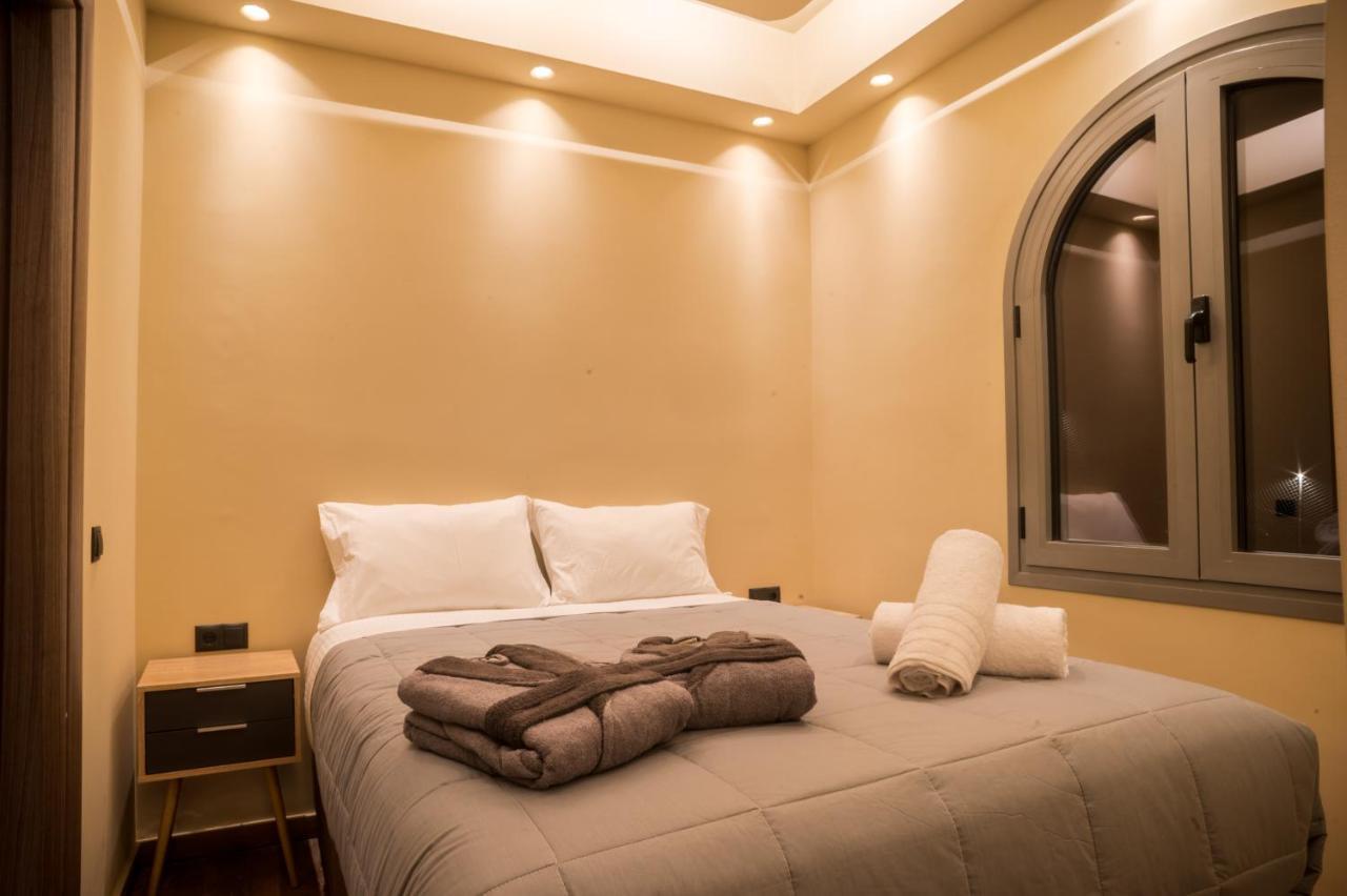 Seven Keys Luxury Suites Achílleion 外观 照片